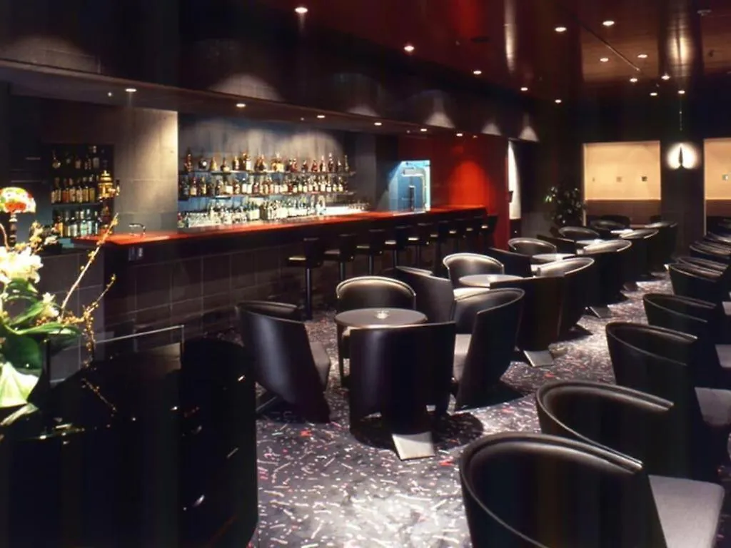 ****  Hotel New Hankyu Osaka Japan